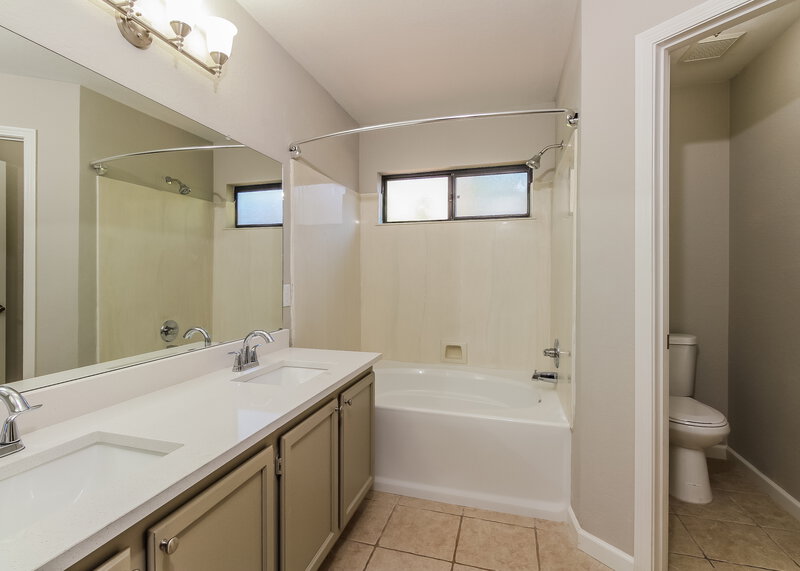 1,705/Mo, 3222 W Avior Dr Tucson, AZ 85742 Main Bathroom View