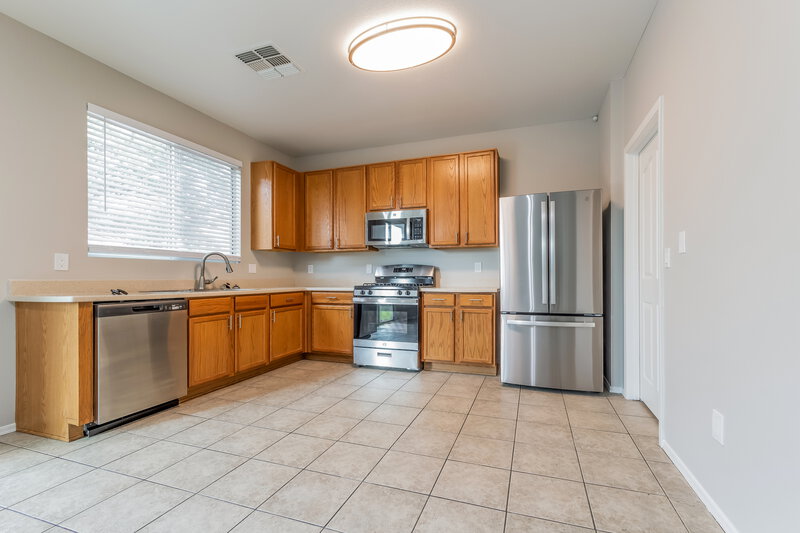 1,830/Mo, 4961 W Calle Don Alfonso Tucson, AZ 85757 Kitchen View