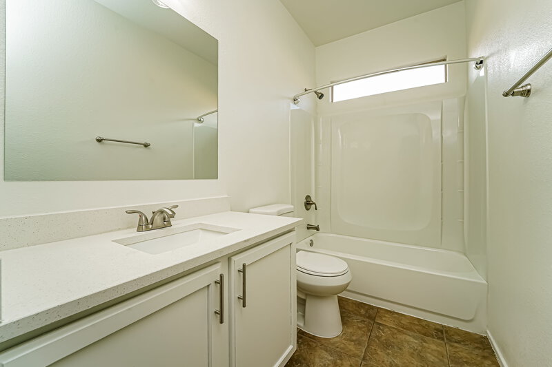 1,795/Mo, 11390 W Massey Dr Marana, AZ 85653 Bathroom View
