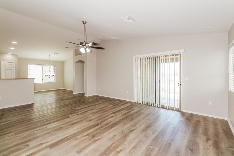 1,910/Mo, 7046 S Copper Bloom Ave Tucson, AZ 85756 Living Room View