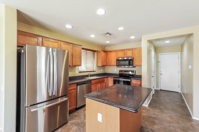 1,885/Mo, 14318 S Camino Vallado Sahuarita, AZ 85629 Kitchen View