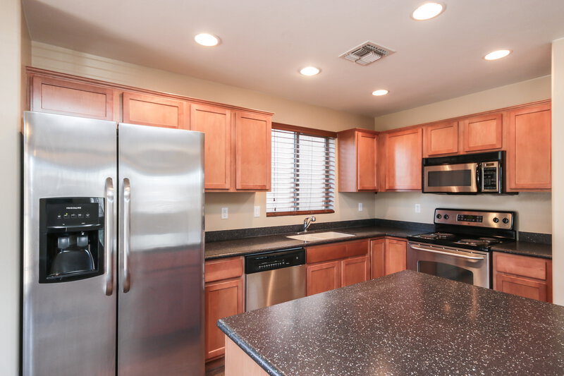 2,700/Mo, 14318 S Camino Vallado Sahuarita, AZ 85629 Kitchen View