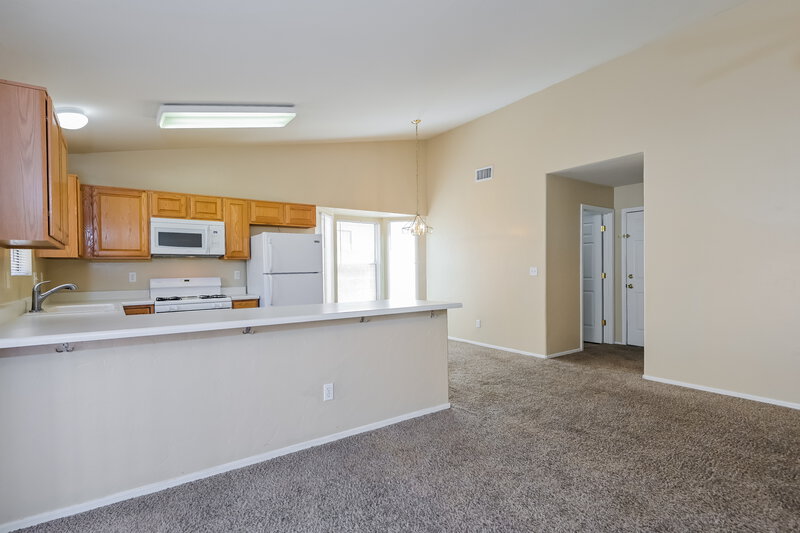 2,080/Mo, 9617 E Paseo Juan Tabo Tucson, AZ 85747 Family Room View