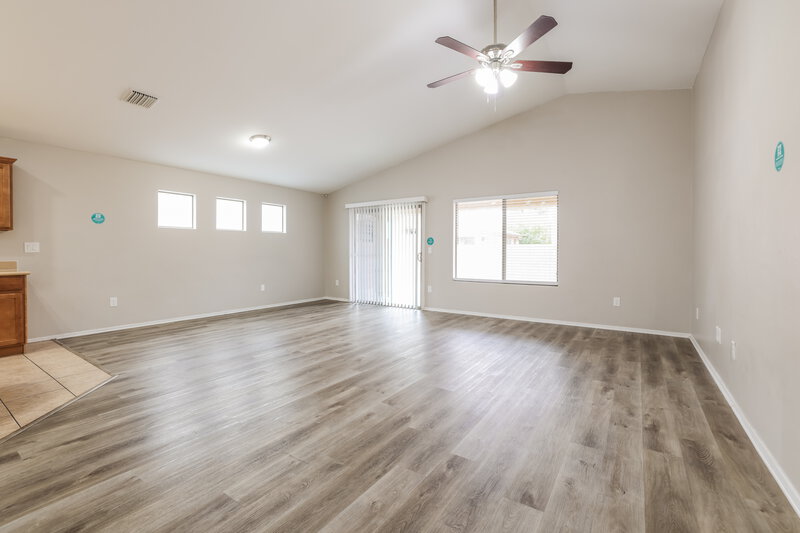 2,025/Mo, 4054 E Stony Meadow Dr Tucson, AZ 85756 Living Room View