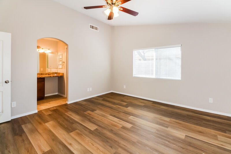 1,755/Mo, 6416 E Nelson Dr Tucson, AZ 85730 Main Bedroom View 2