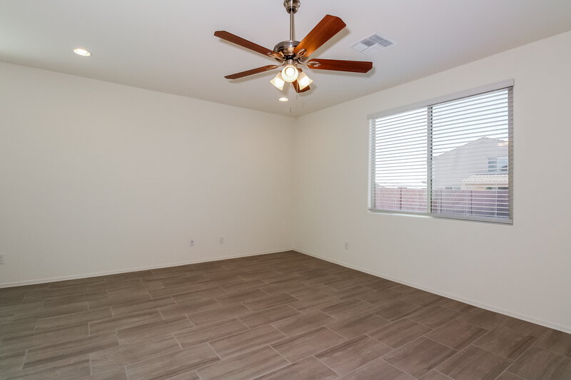 2,495/Mo, 12157 W Avianna Way Marana, AZ 85653 Living Room View 2