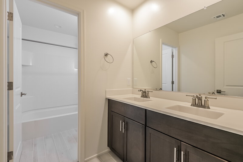 2,155/Mo, 12170 W Avianna Way Marana, AZ 85653 Bathroom View