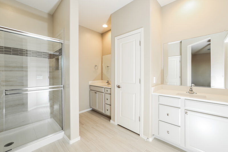 1,990/Mo, 13845 E Silver Pine Tr Vail, AZ 85641 Main Bathroom View