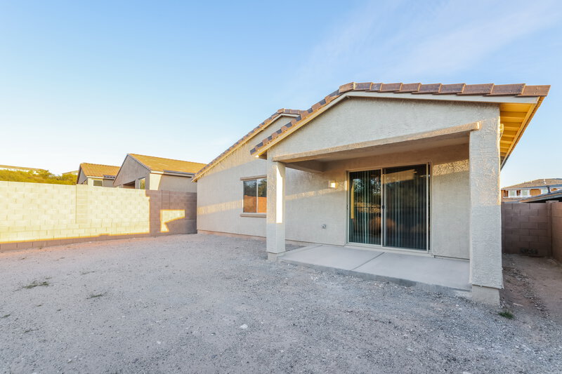 2,030/Mo, 13895 E Silver Pine Trl Vail, AZ 85641 Rear View