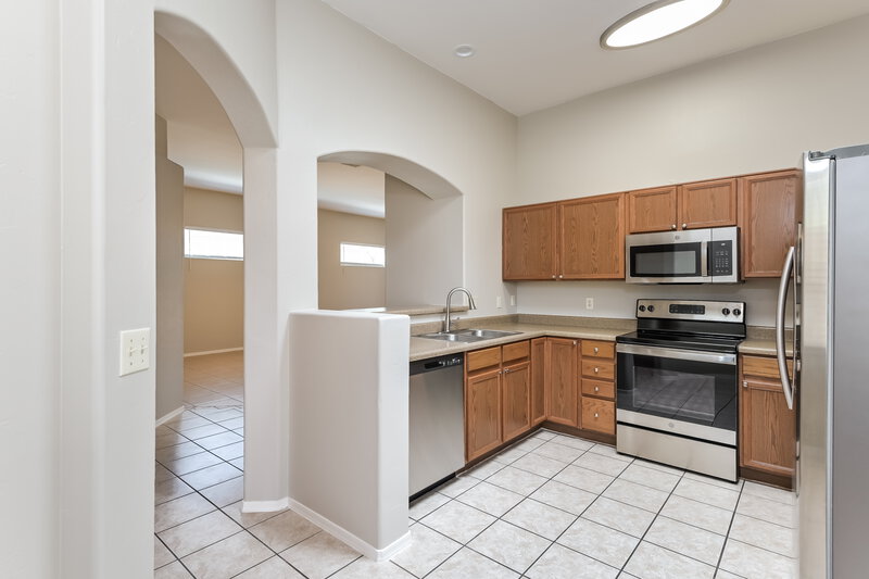 1,595/Mo, 2415 N Avenida Tabica Green Valley, AZ 85614 Kitchen View