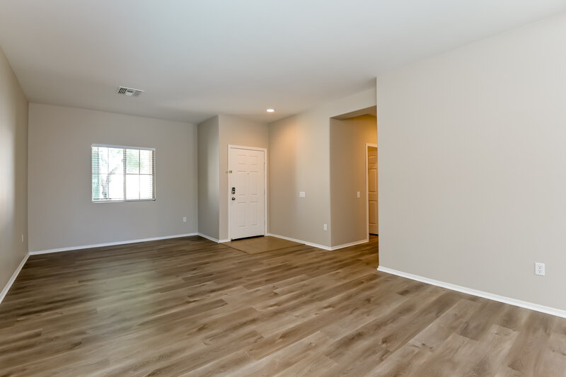 1,870/Mo, 14321 S Via del Moro Sahuarita, AZ 85629 Living Room View