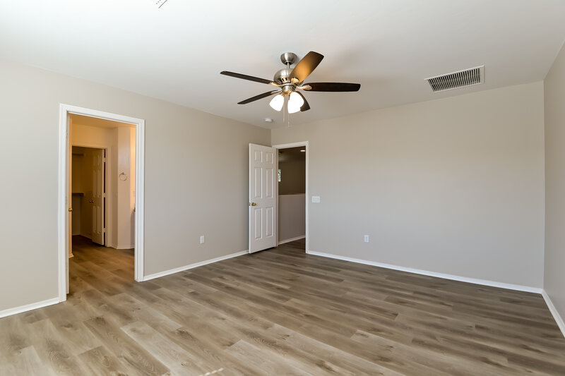 1,870/Mo, 14321 S Via del Moro Sahuarita, AZ 85629 Main Bedroom View 2