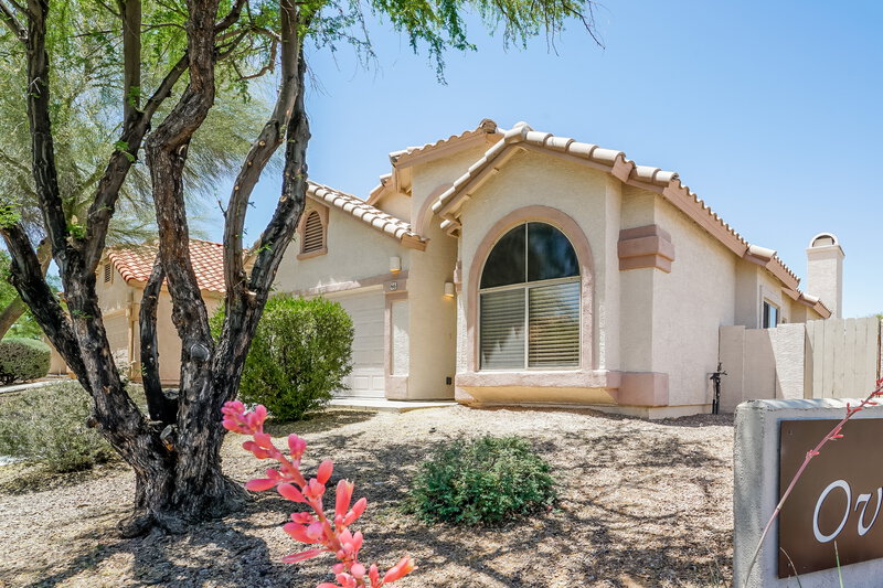 2,010/Mo, 66 W Freddie Canyon Way Oro Valley, AZ 85755 Front View
