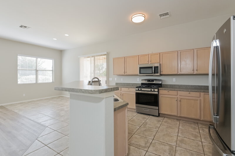 2,175/Mo, 7685 E Placita Luna Preciosa Tucson, AZ 85710 Kitchen View