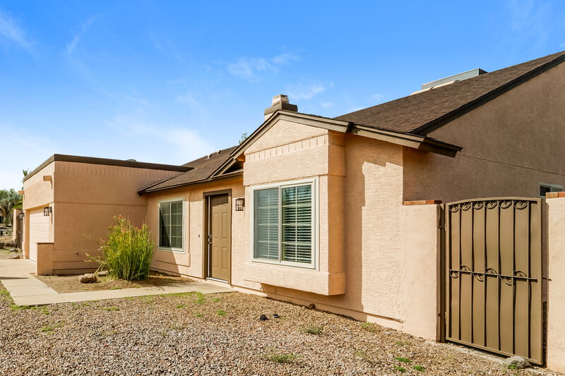 1,845/Mo, 1900 S Hermosa Dr Tucson, AZ 85713 Front View