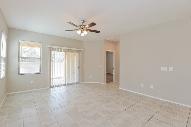1,770/Mo, 549 N Pecan Sweeper Ln Sahuarita, AZ 85629 Living Room View