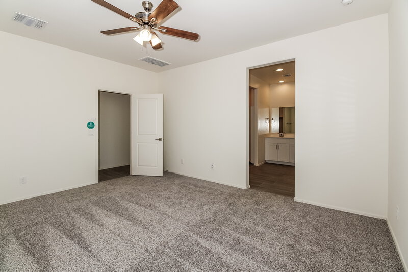 2,185/Mo, 13146 N Grayson Drive Marana, AZ 85653 Main Bedroom View 2