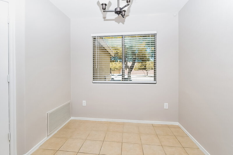 1,585/Mo, 912 E Sheriffs Draw Ln Sahuarita, AZ 85629 Breakfast Nook View