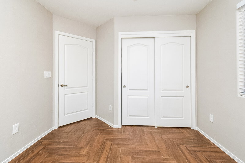 1,585/Mo, 912 E Sheriffs Draw Ln Sahuarita, AZ 85629 Bedroom View 2