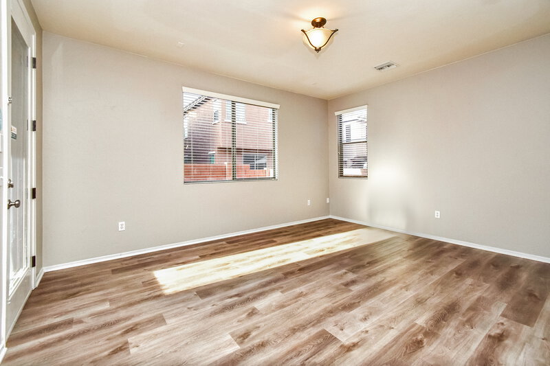 2,035/Mo, 102 W Camino Cuesta Abajo Sahuarita, AZ 85629 Bedroom View 3