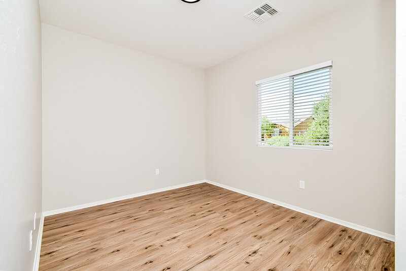 2,570/Mo, 8351 W Screech Owl Dr Tucson, AZ 85757 Bedroom View 2