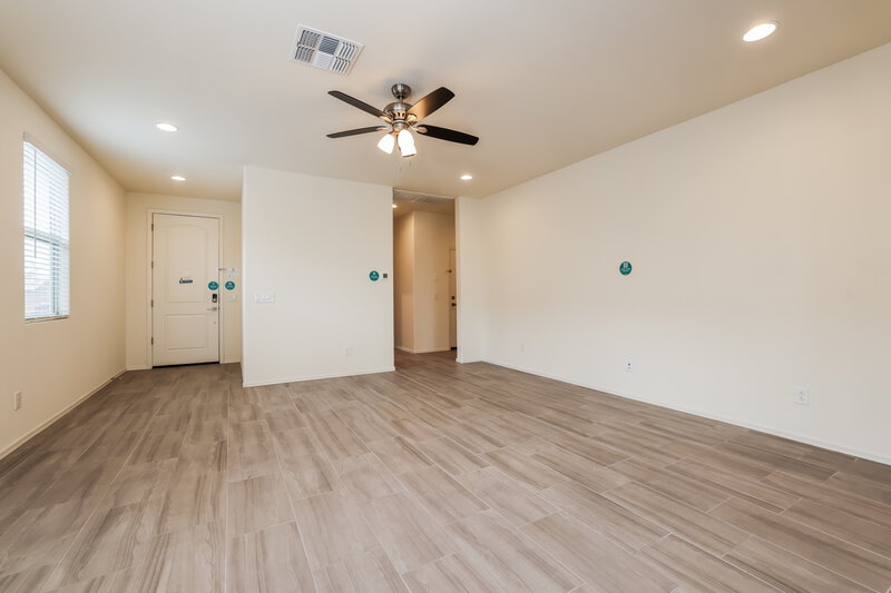 2,010/Mo, 13130 N Grayson Drive Marana, AZ 85653 Living Room View 2