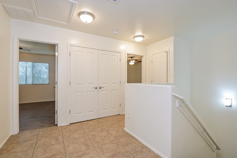 1,635/Mo, 933 W Calle Arroyo Norte Green Valley, AZ 85614 Landing View