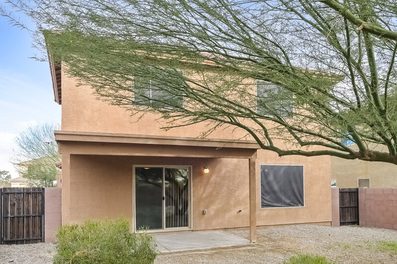1,635/Mo, 933 W Calle Arroyo Norte Green Valley, AZ 85614 Rear View