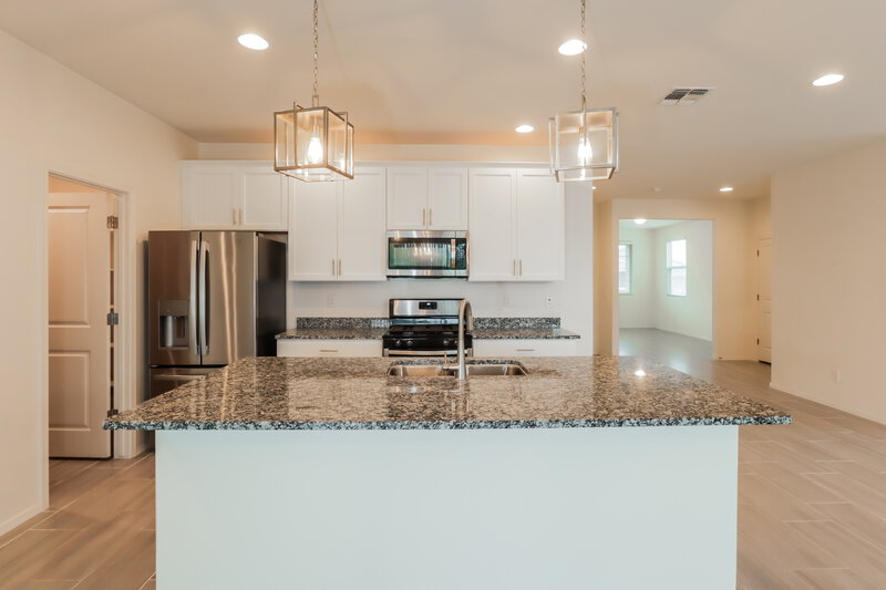 2,060/Mo, 10775 W Embrey Dr Marana, AZ 85653 Kitchen View