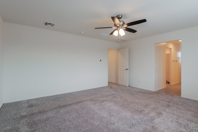 2,060/Mo, 10775 W Embrey Dr Marana, AZ 85653 Main Bedroom View 2