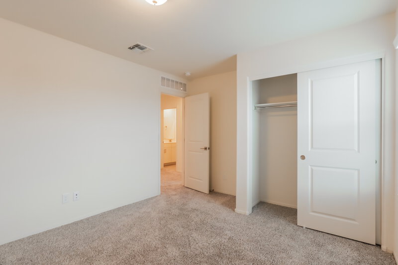 2,060/Mo, 10775 W Embrey Dr Marana, AZ 85653 Bedroom View 3