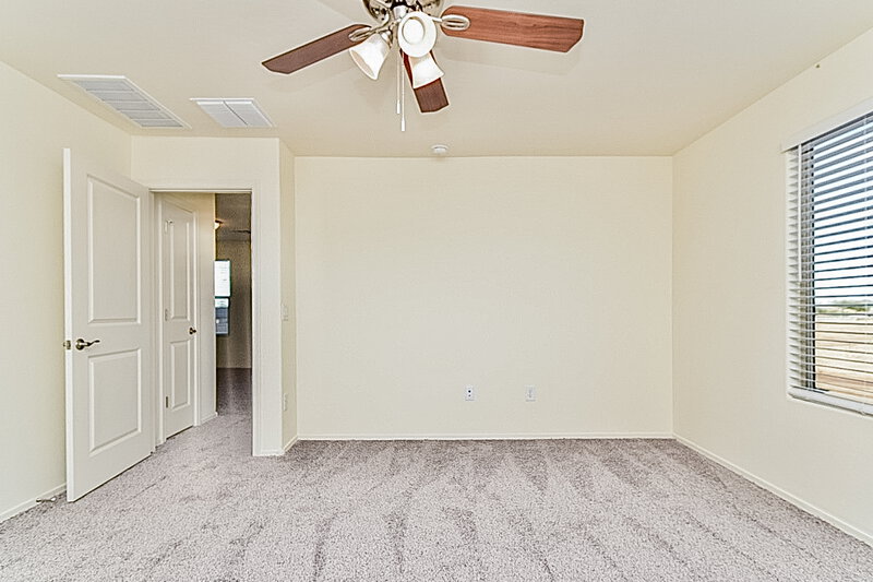 1,765/Mo, 7751 S Candlepine Dr Tucson, AZ 85757 Main Bedroom View 3