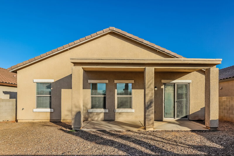 2,005/Mo, 14548 S Camino Vendaval Sahuarita, AZ 85629 Rear View