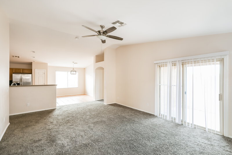 1,795/Mo, 422 W Tara Danette Dr Tucson, AZ 85704 Living Room View 2