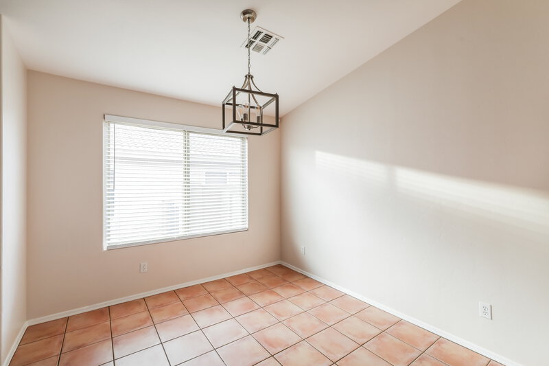 1,795/Mo, 422 W Tara Danette Dr Tucson, AZ 85704 Dining Room View
