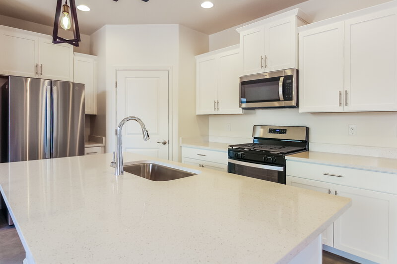 2,510/Mo, 11865 W Charismatic Drive Marana, AZ 85653 Kitchen View