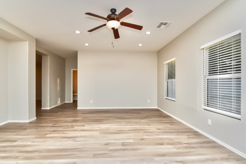 2,280/Mo, 6968 S Martlet Dr Tucson, AZ 85756 Living Room View