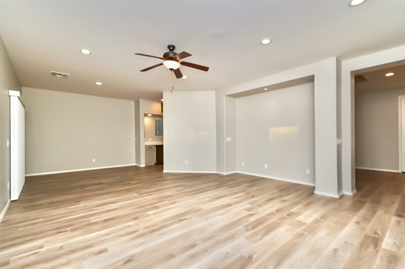 2,280/Mo, 6968 S Martlet Dr Tucson, AZ 85756 Living Room View 2