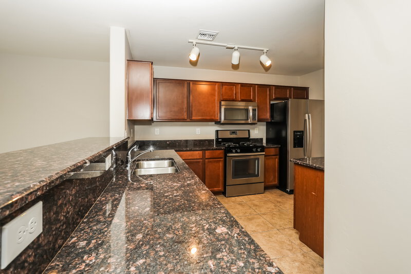 1,775/Mo, 868 W Calle Arroyo Norte Green Valley, AZ 85614 Kitchen View