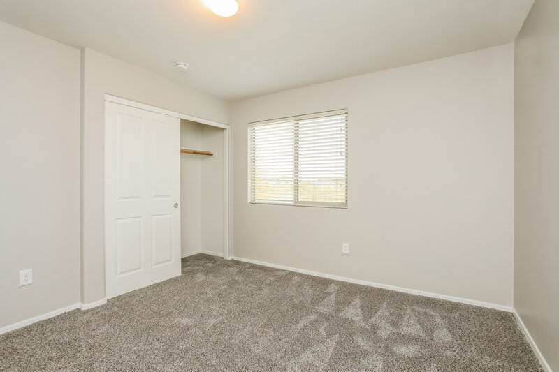 1,775/Mo, 868 W Calle Arroyo Norte Green Valley, AZ 85614 Bedroom View 3