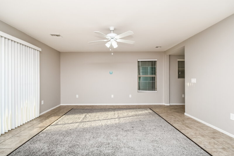 1,670/Mo, 18356 S Avenida Arroyo Seco Green Valley, AZ 85614 Living Room View