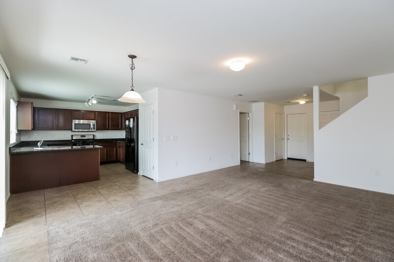 1,800/Mo, 18362 S Avenida Arroyo Seco Green Valley, AZ 85614 Dining Room View