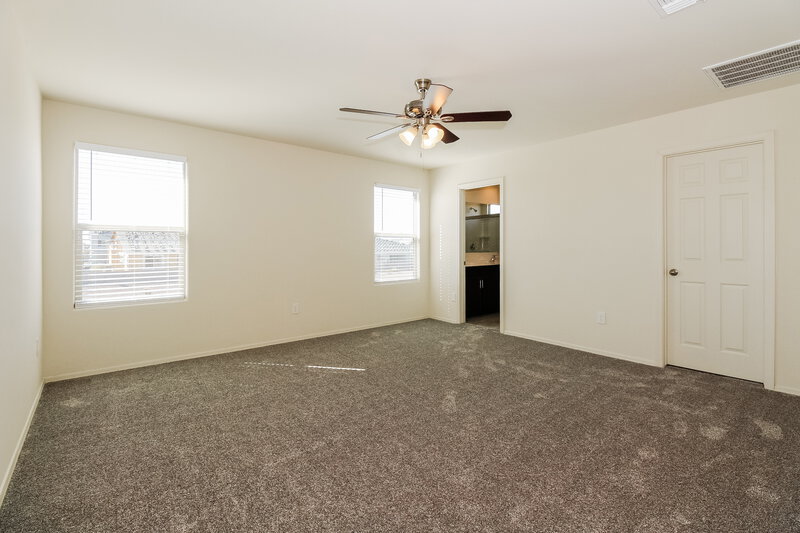 2,430/Mo, 12613 N Wildrose Dr Marana, AZ 85653 Main Bedroom View