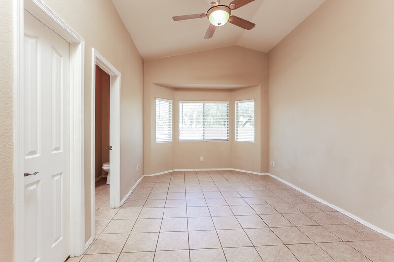 1,845/Mo, 10462 E Dusky Willow Dr Tucson, AZ 85747 Main Bedroom View