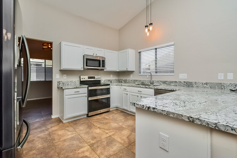 2,065/Mo, 9585 E Paseo Juan Tabo Tucson, AZ 85747 Kitchen View 2