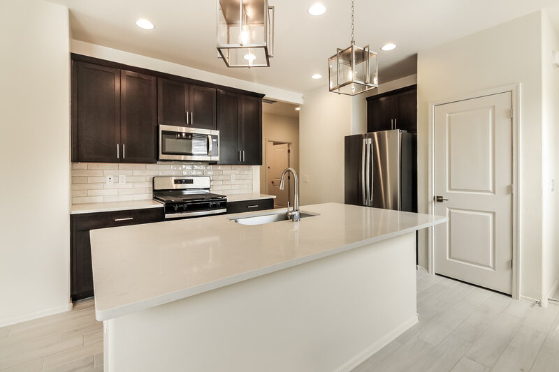 2,055/Mo, 11851 W Charismatic Drive Marana, AZ 85653 Kitchen View 2