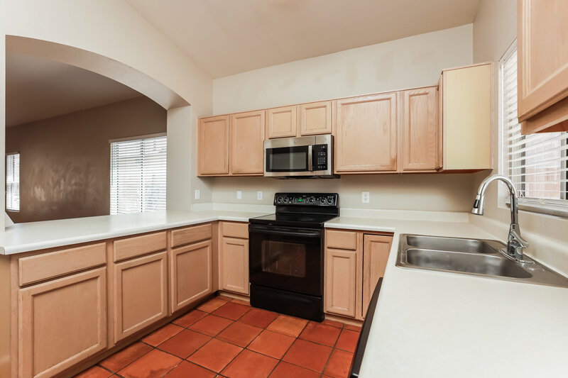1,750/Mo, 9164 E Sugar Sumac St Tucson, AZ 85747 Kitchen View 2