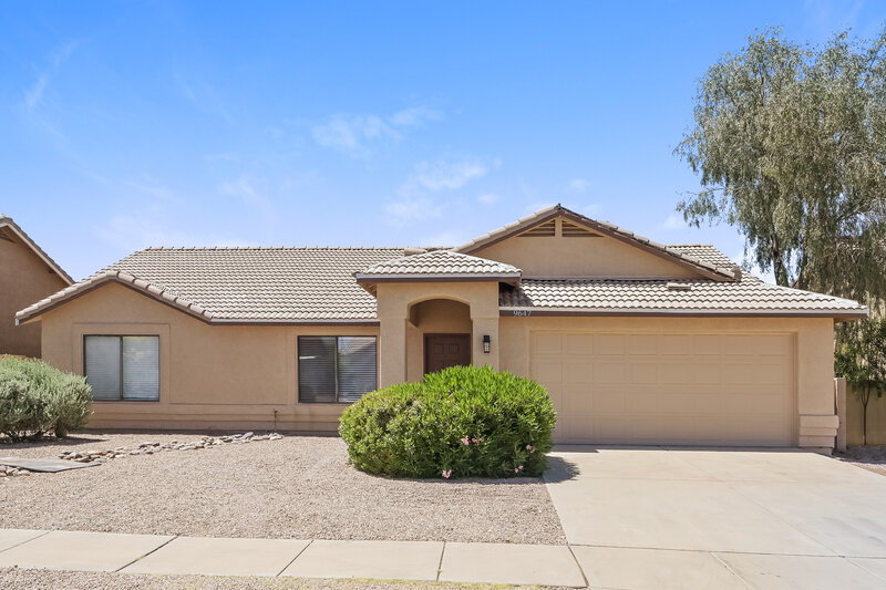 2,060/Mo, 9647 E Banbridge St Tucson, AZ 85747 External View