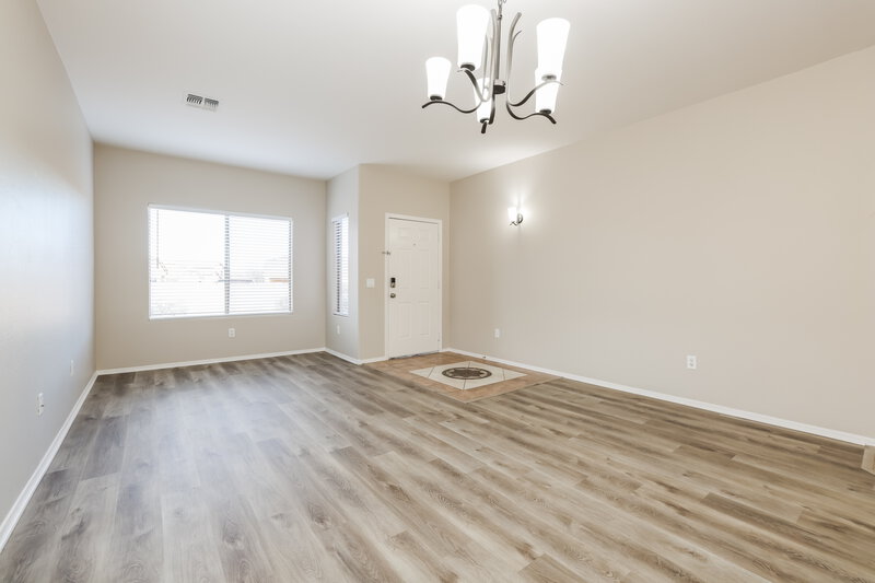 2,200/Mo, 14508 S Camino Tierra Monte Sahuarita, AZ 85629 Living Room View 2