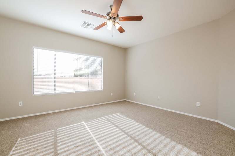 2,200/Mo, 14508 S Camino Tierra Monte Sahuarita, AZ 85629 Main Bedroom View